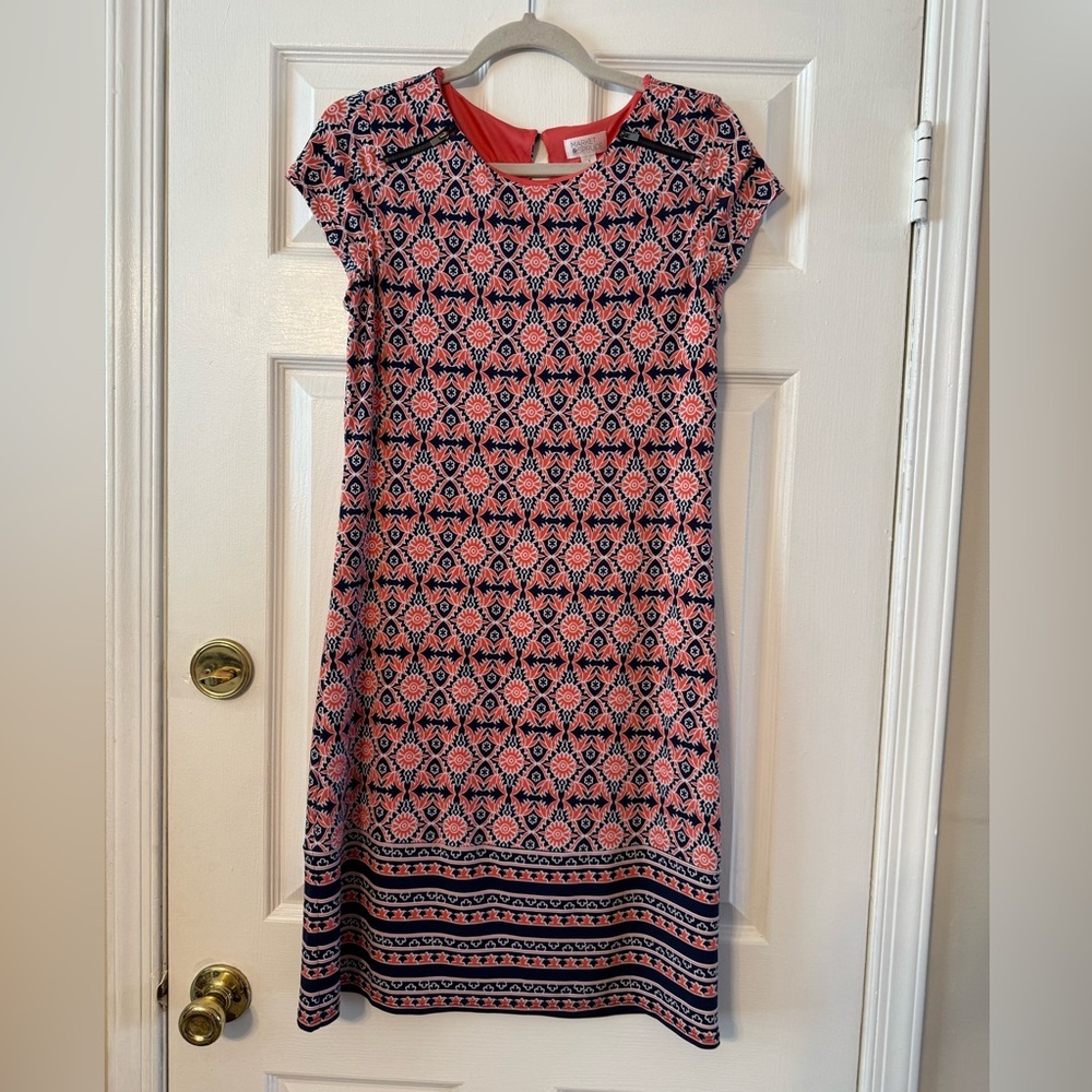 Market & Spruce Geometric Pink and Navy Midi Dress